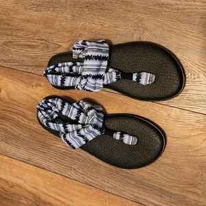 Sanuk Fabric Slingback Crossovers